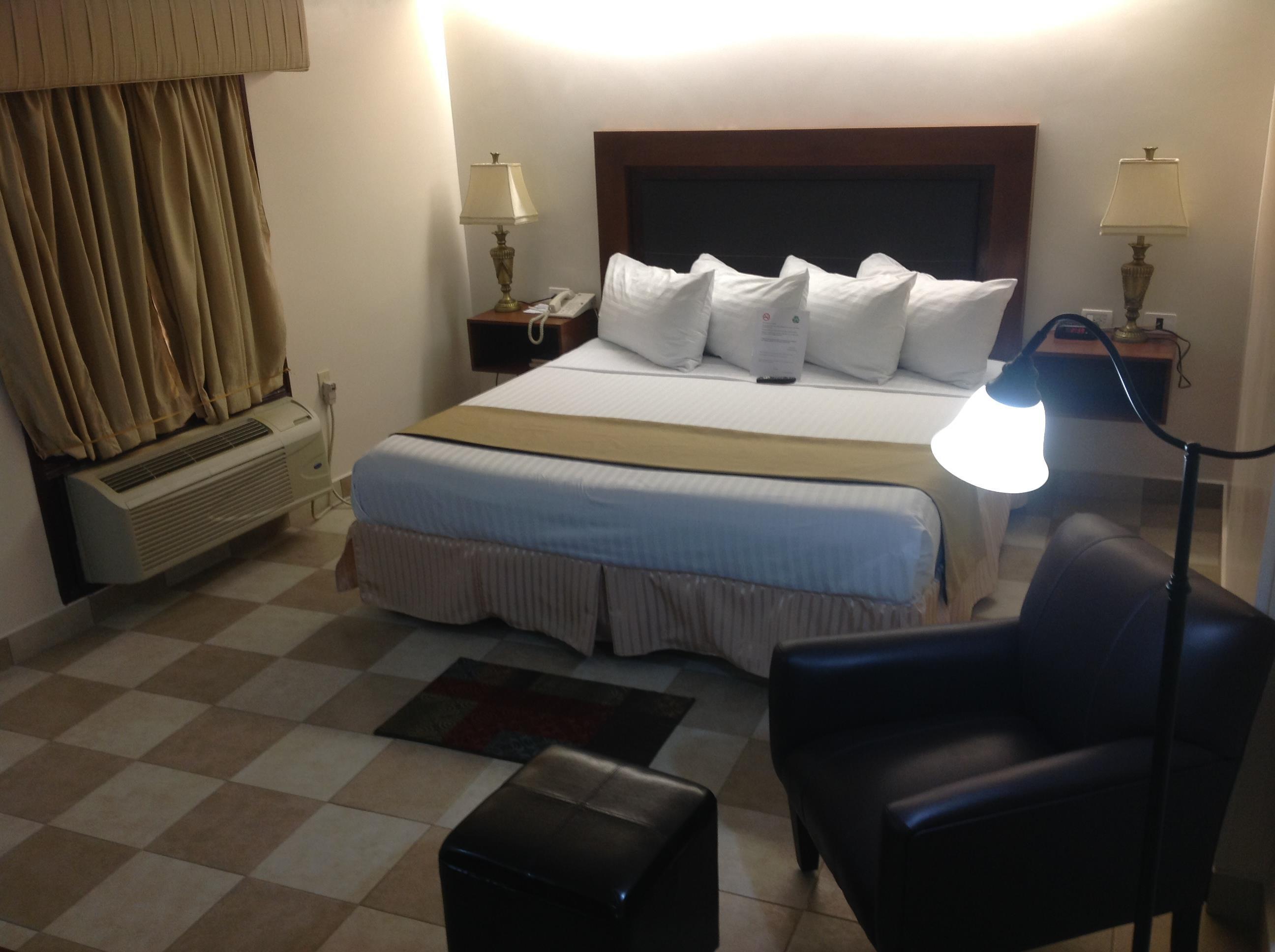 Best Western Hotel Plaza Matamoros Extérieur photo