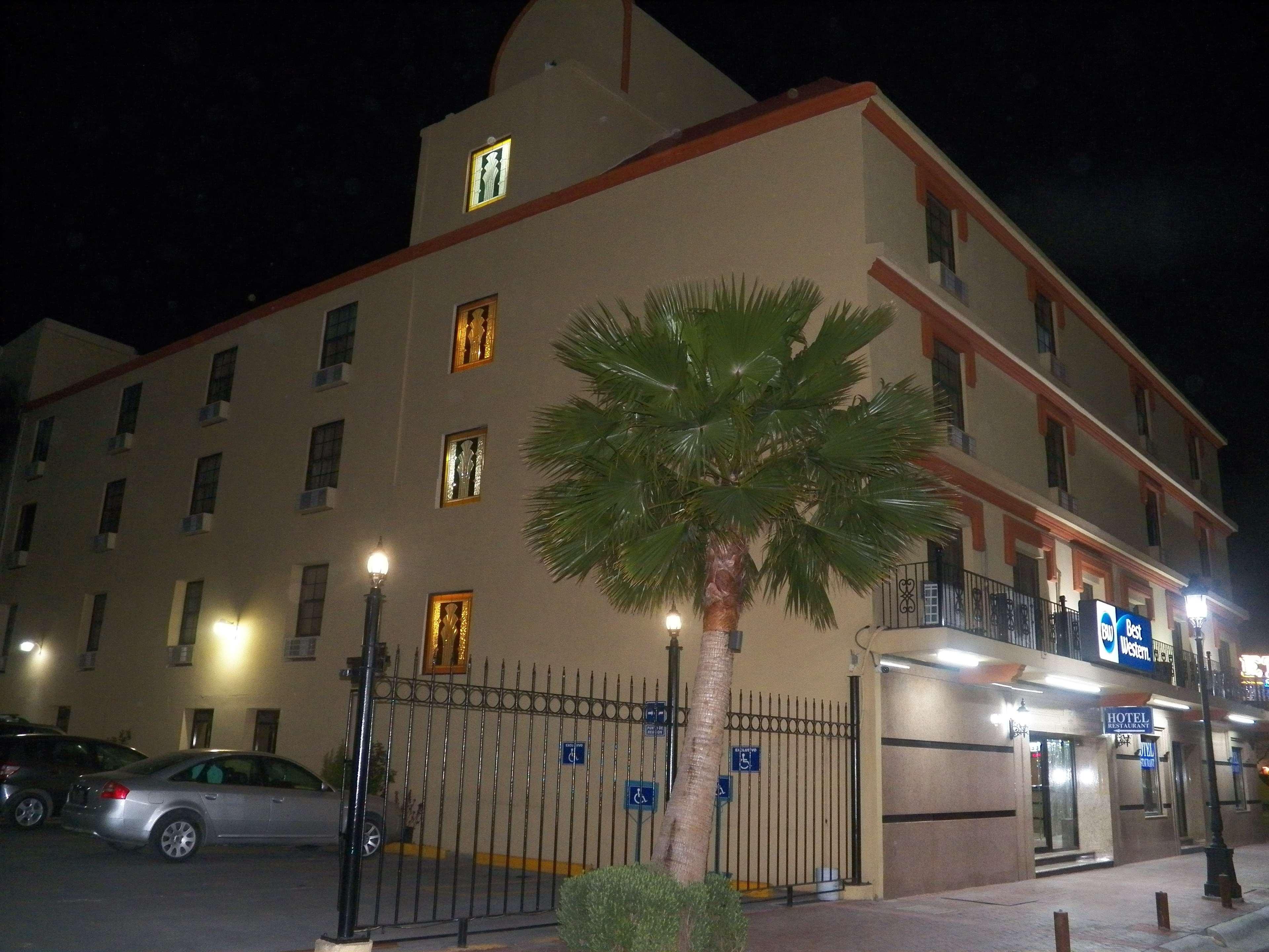Best Western Hotel Plaza Matamoros Extérieur photo