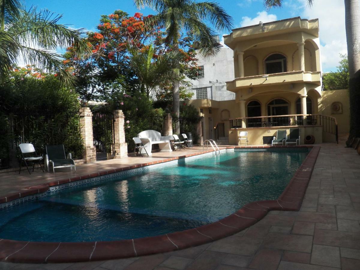 Best Western Hotel Plaza Matamoros Extérieur photo