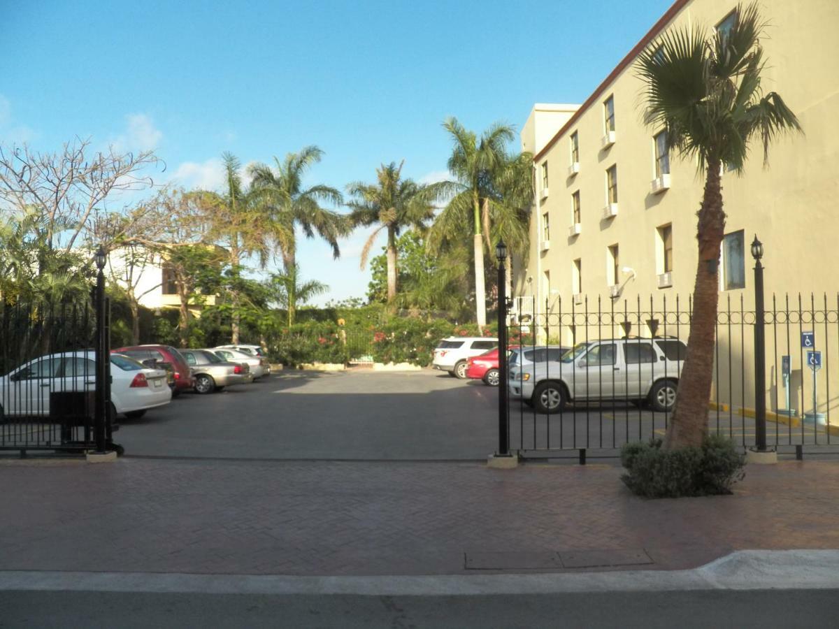 Best Western Hotel Plaza Matamoros Extérieur photo
